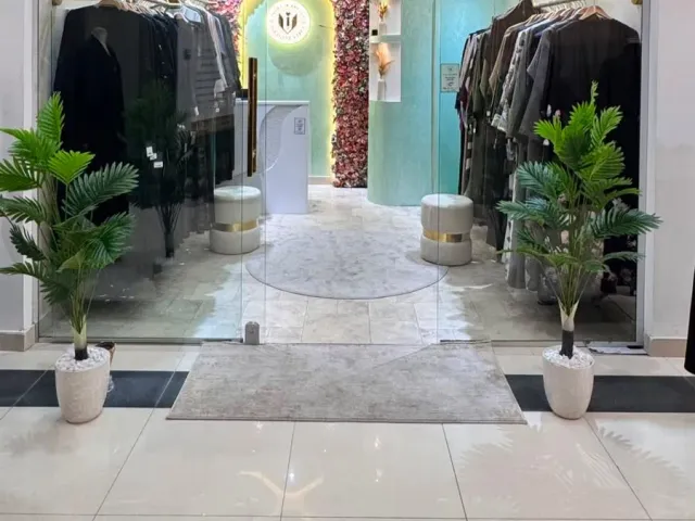 ABAYA BOUTIQUE IN MALL